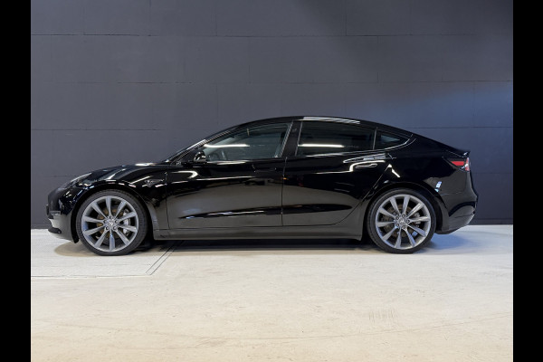 Tesla Model 3 Long Range AWD 75 kWh | Pano | Autopilot | Leder | Camera | Stoelverwarming | 20'' LMV
