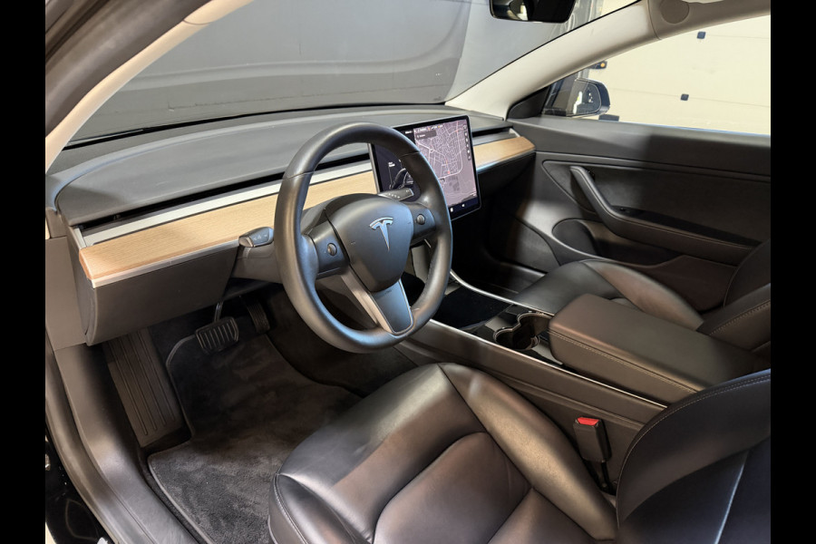 Tesla Model 3 Long Range AWD 75 kWh | Pano | Autopilot | Leder | Camera | Stoelverwarming | 20'' LMV