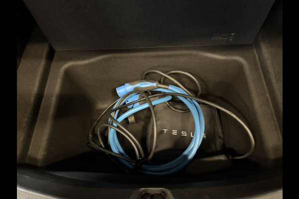 Tesla Model 3 Long Range AWD 75 kWh | Pano | Autopilot | Leder | Camera | Stoelverwarming | 20'' LMV