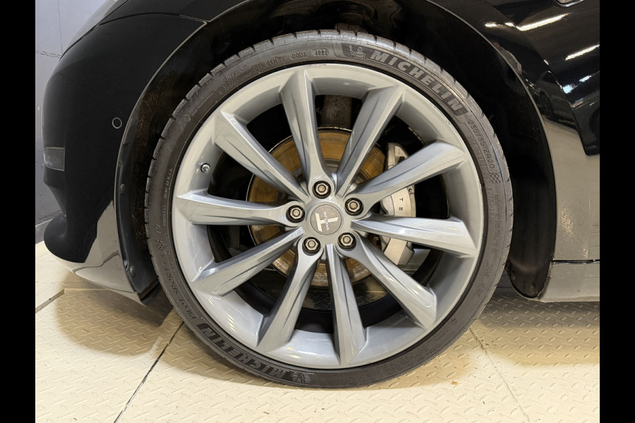 Tesla Model 3 Long Range AWD 75 kWh | Pano | Autopilot | Leder | Camera | Stoelverwarming | 20'' LMV