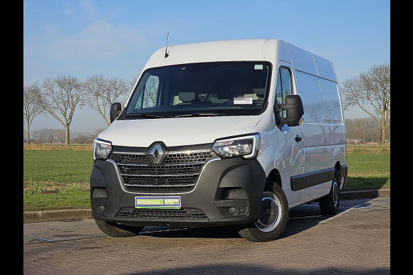 Renault Master T35 2.3 dCi 135 L2H2 airco, navi, pdc, trekhaak, inrichting