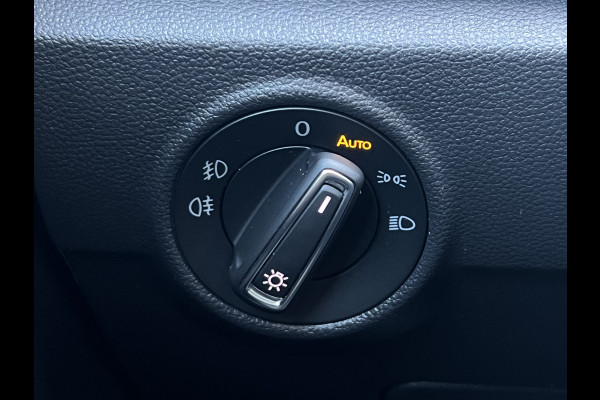 Volkswagen T-Roc 1.5 TSI Sport | Pano | Camera | Leder | LED