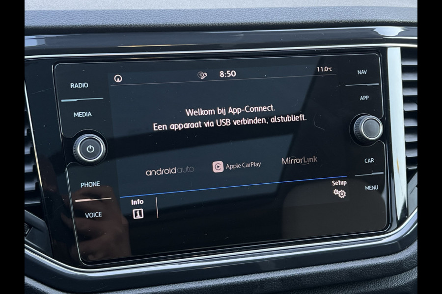 Volkswagen T-Roc 1.5 TSI Sport | Pano | Camera | Leder | LED