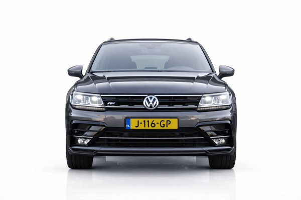Volkswagen Tiguan 1.5 TSI ACT R-Line | TREKHAAK | NAP | APPLE CARPLAY | ANDROID AUTO | ADAPT. CRUISE CONTROLE | VIRTUAL COCKPIT