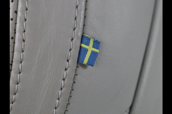 Volvo S90 2.0 T4 Business Luxury+ | Schuifdak | Stoelventilatie | Head-Up | Massage | Standkachel | 360 Camera | Leder | Head-Up | Adaptive cruise | Carplay | Park Assist | Achterbankverwarming | Navigatie