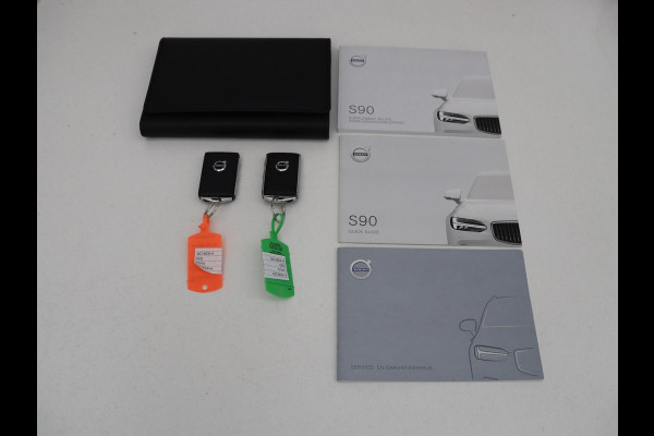 Volvo S90 2.0 T4 Business Luxury+ | Schuifdak | Stoelventilatie | Head-Up | Massage | Standkachel | 360 Camera | Leder | Head-Up | Adaptive cruise | Carplay | Park Assist | Achterbankverwarming | Navigatie