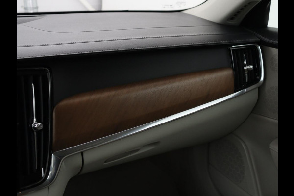 Volvo S90 2.0 T4 Business Luxury+ | Schuifdak | Stoelventilatie | Head-Up | Massage | Standkachel | 360 Camera | Leder | Head-Up | Adaptive cruise | Carplay | Park Assist | Achterbankverwarming | Navigatie