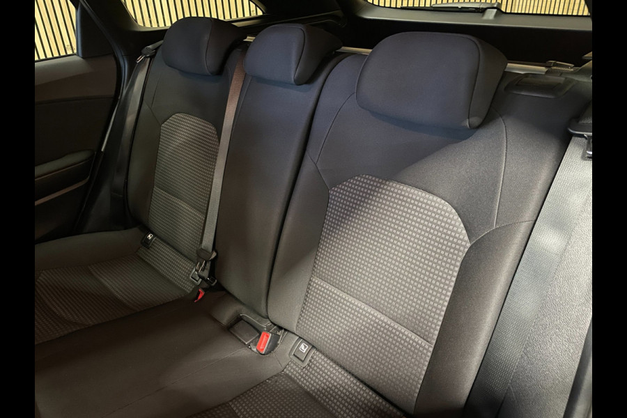 Kia Ceed Sportswagon 1.0 T-GDi DynamicLine|APPLE CARPLAY, ANDROID AUTO|STOEL-,STUURVERWARMING|CAMERA|CRUISE,CLIMATE CONTROL|