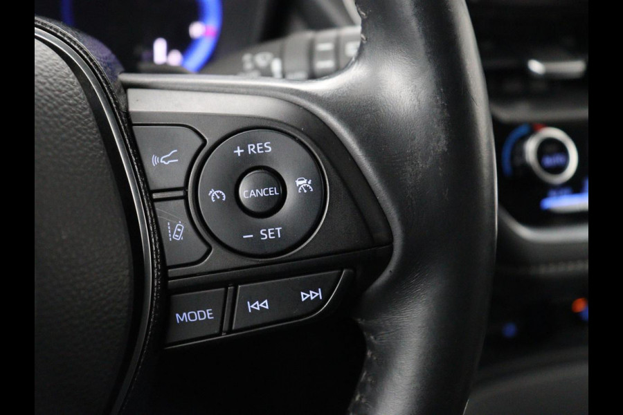 Toyota Corolla 2.0 Hybrid Trek | Stoelverwarming | Adaptive cruise | Navigatie | Camera | Carplay | Keyless | Full LED | DAB | Climate control | Bluetooth