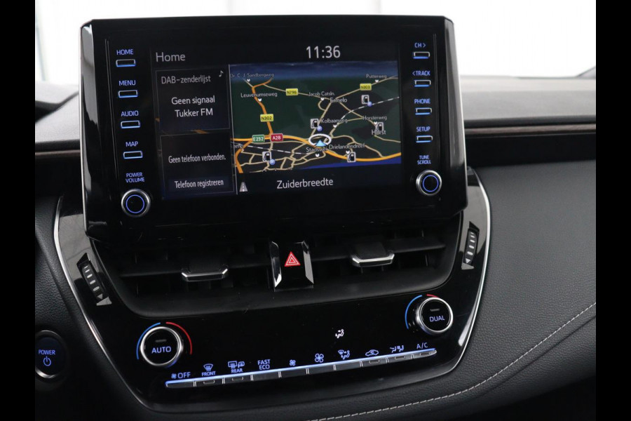 Toyota Corolla 2.0 Hybrid Trek | Stoelverwarming | Adaptive cruise | Navigatie | Camera | Carplay | Keyless | Full LED | DAB | Climate control | Bluetooth