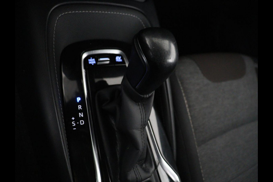 Toyota Corolla 2.0 Hybrid Trek | Stoelverwarming | Adaptive cruise | Navigatie | Camera | Carplay | Keyless | Full LED | DAB | Climate control | Bluetooth