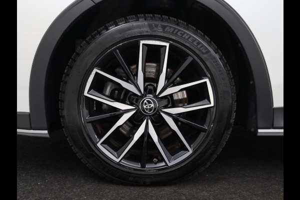 Toyota Corolla 2.0 Hybrid Trek | Stoelverwarming | Adaptive cruise | Navigatie | Camera | Carplay | Keyless | Full LED | DAB | Climate control | Bluetooth