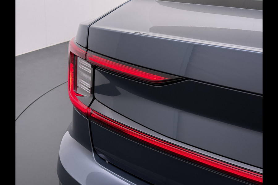 Polestar 2 Long Range Single Motor 78 kWh VAN €30.900,- NU VOOR SLECHTS €27.877,- Uw LENTEVOORDEEL €3.023,-  | SOH 96%| ELEK. STOEL MET MEMORY| DODE HOEK SENSOR| STOELVERWARMING| ELEK. ACHTERKLEP| 360 CAMERA| ADAPTIVE CRUISE CONTROL | RIJKLAAR GELEVERD MET 12 MND BOVAG GARANTIE |