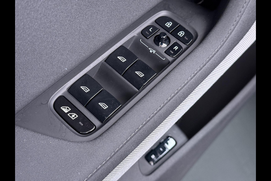 Polestar 2 Long Range Single Motor 78 kWh VAN €30.900,- NU VOOR SLECHTS €27.877,- Uw LENTEVOORDEEL €3.023,-  | SOH 96%| ELEK. STOEL MET MEMORY| DODE HOEK SENSOR| STOELVERWARMING| ELEK. ACHTERKLEP| 360 CAMERA| ADAPTIVE CRUISE CONTROL | RIJKLAAR GELEVERD MET 12 MND BOVAG GARANTIE |