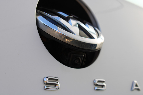 Volkswagen Passat Variant 1.4 218pk TSI PHEV GTE Business | Panoramadak | Adaptieve cruise | Stoelverwarming | Elektrische kofferklep