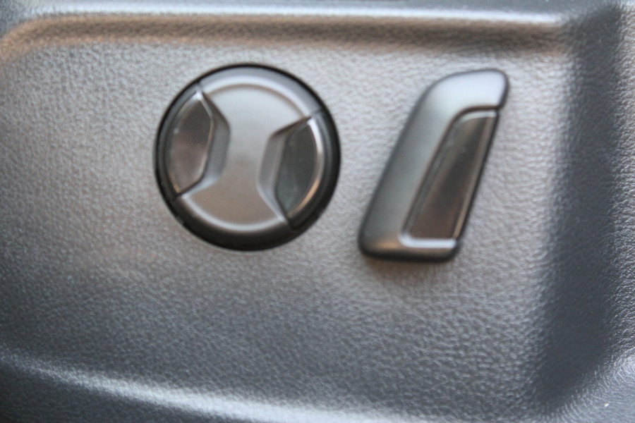 Volkswagen Passat Variant 1.4 218pk TSI PHEV GTE Business | Panoramadak | Adaptieve cruise | Stoelverwarming | Elektrische kofferklep