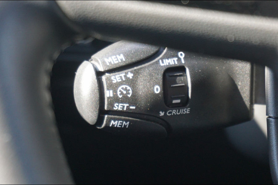 Citroën C3 Aircross 110PK Feel HOGE ZIT | PARK. SENSOREN | NAVI | CARPLAY | EL CLIMA