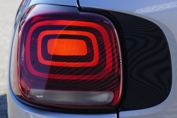 Citroën C3 Aircross 110PK Feel HOGE ZIT | PARK. SENSOREN | NAVI | CARPLAY | EL CLIMA