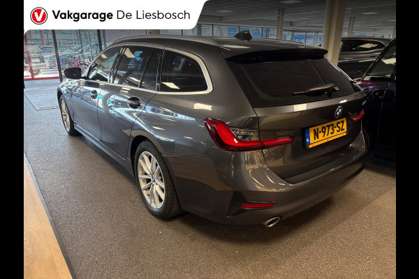 BMW 3 Serie Touring 320e Business Edition Plus,leer,navi,trekhaak,orig ned ,dealer onderhouden