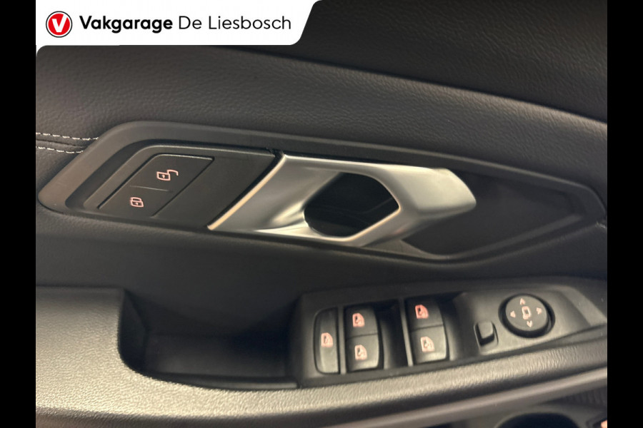 BMW 3 Serie Touring 320e Business Edition Plus,leer,navi,trekhaak,orig ned ,dealer onderhouden