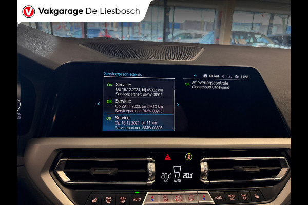 BMW 3 Serie Touring 320e Business Edition Plus,leer,navi,trekhaak,orig ned ,dealer onderhouden