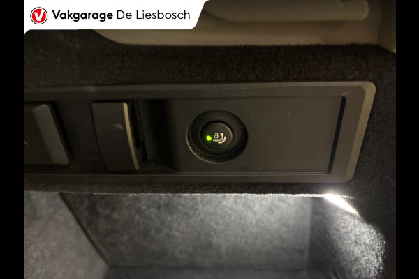 BMW 3 Serie Touring 320e Business Edition Plus,leer,navi,trekhaak,orig ned ,dealer onderhouden