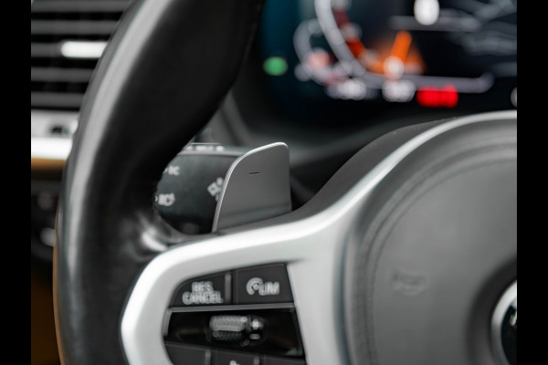 BMW X3 xDrive20i M-Sport - Pano - Camera - Hifi - Stoel + Stuurwielverwarming