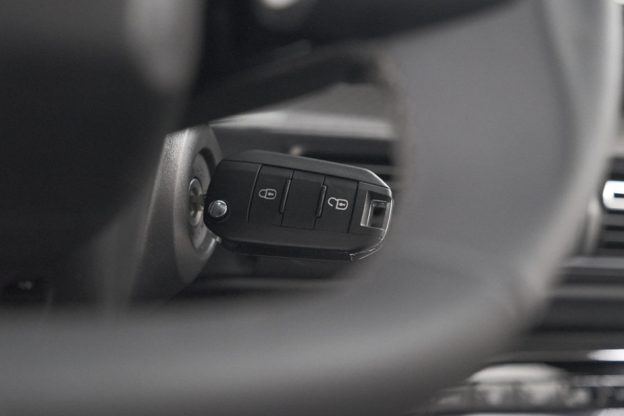 Citroën C3 Aircross 1.2 Hybrid 145pk Max | Trekhaak | Camera | Dodehoekdetectie | Apple Carplay