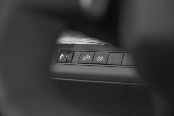 Citroën C3 Aircross 1.2 Hybrid 145pk Max | Trekhaak | Camera | Dodehoekdetectie | Apple Carplay