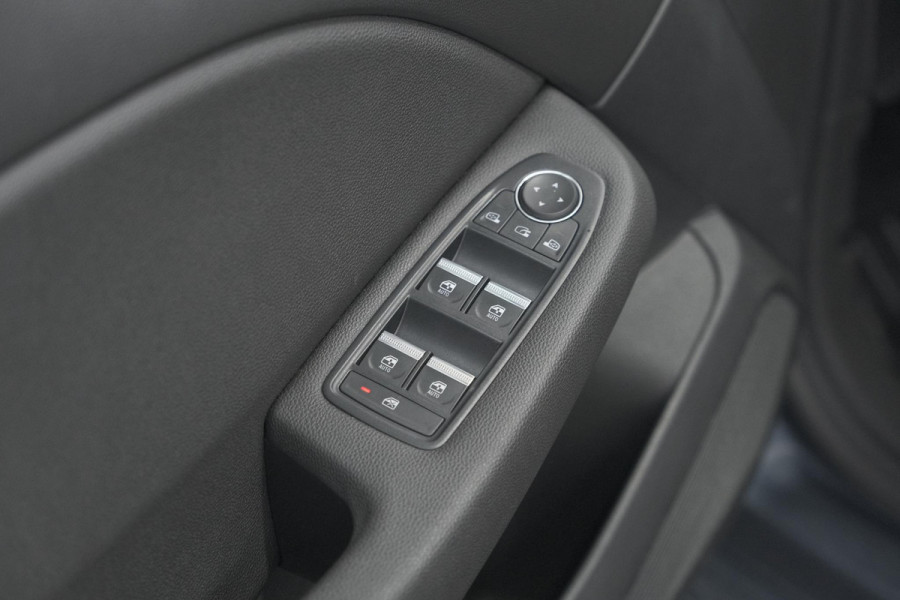 Renault Clio TCe 100 Intens | Navigatie | Apple Carplay | Cruise Control | Parkeersensoren