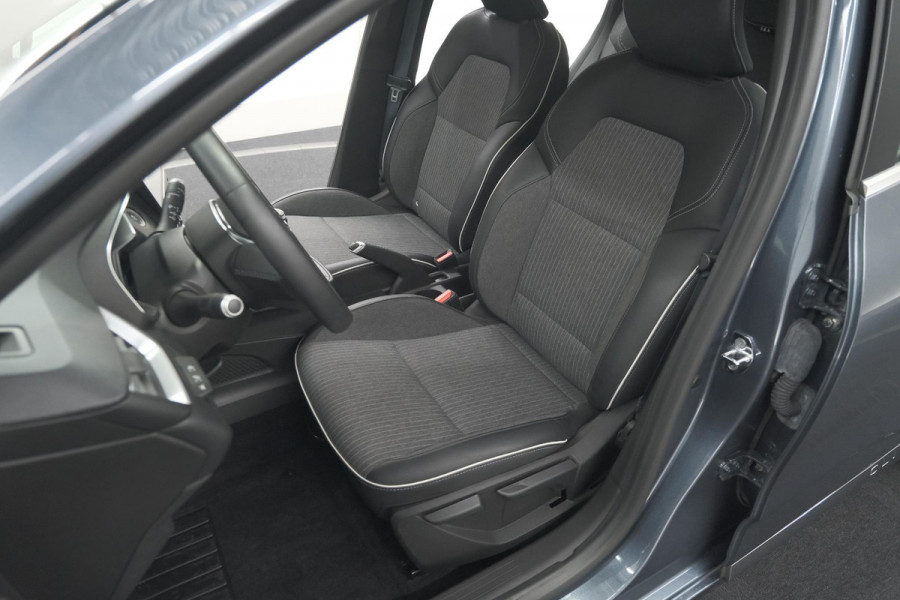 Renault Clio TCe 100 Intens | Navigatie | Apple Carplay | Cruise Control | Parkeersensoren