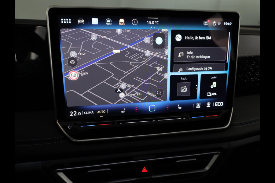 Volkswagen Tiguan 1.5 eHybrid R-Line Edition 272 pk Automaat (DSG) | Verlengde garantie | Navigatie | Panoramadak | Parkeersensoren (Park assist) | Rondomzicht camera | Stoelverwarming v/a | R-Line |