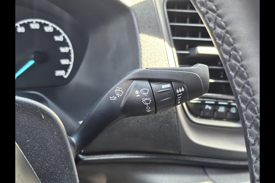 Ford Transit Custom 300 2.0 TDCI L2H1 Limited Automaat | 16.000 KM! | Camera | PDC | Lane assist | Apple carplay/Android auto | Keurige auto!