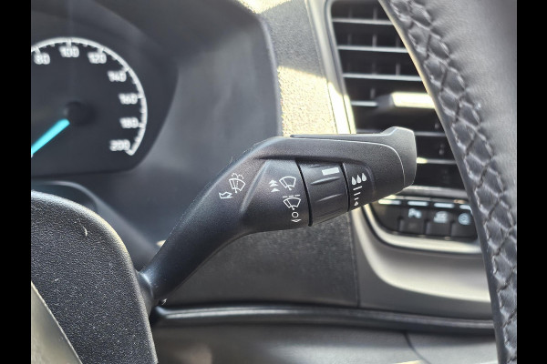 Ford Transit Custom 300 2.0 TDCI L2H1 Limited Automaat | 16.000 KM! | Camera | PDC | Lane assist | Apple carplay/Android auto | Keurige auto!