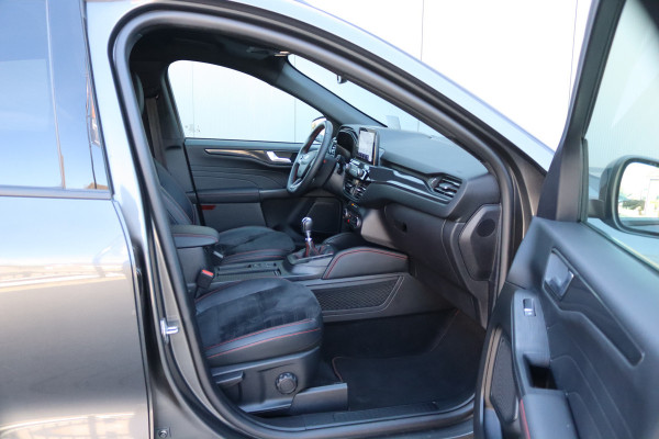 Ford Kuga 1.5 EcoB. 150PK ST-Line X Winter-pack/Elektr.-klep/Adapt.-cruise/Keyfree/360-camera