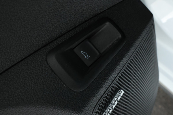 Škoda Kamiq 1.0 TSI Business Edition Automaat, virtual, Navigatie, Climate,