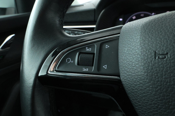 Škoda Kamiq 1.0 TSI Business Edition Automaat, virtual, Navigatie, Climate,