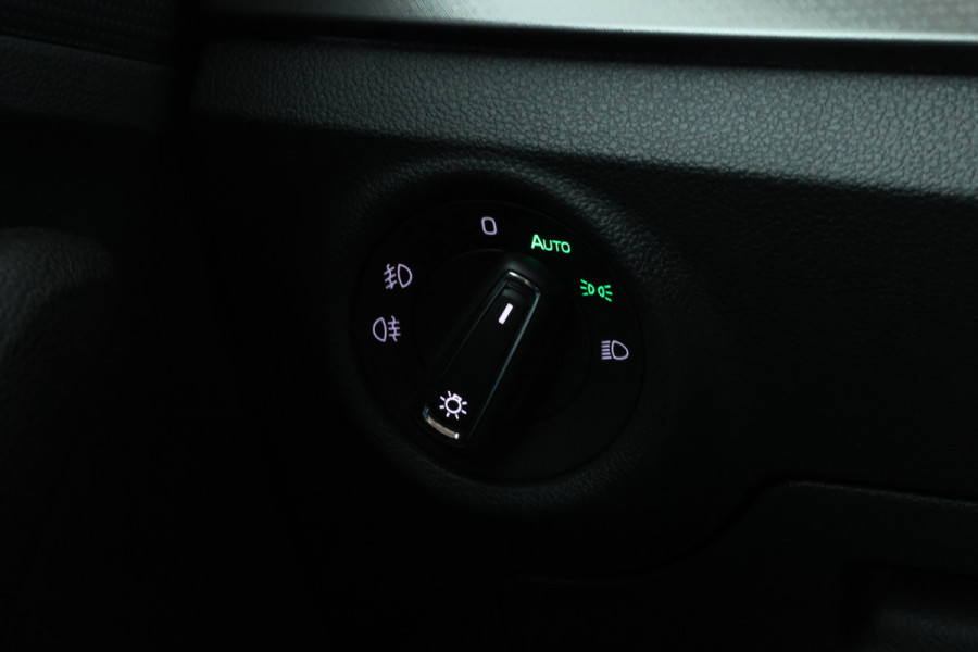 Škoda Kamiq 1.0 TSI Business Edition Automaat, virtual, Navigatie, Climate,