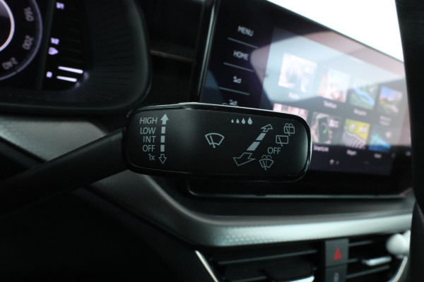 Škoda Kamiq 1.0 TSI Business Edition Automaat, virtual, Navigatie, Climate,