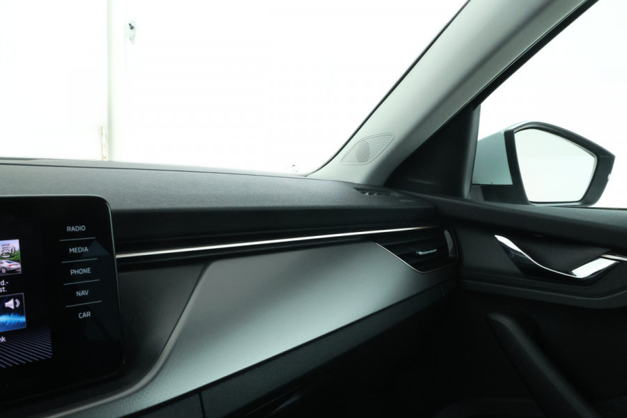 Škoda Kamiq 1.0 TSI Business Edition Automaat, virtual, Navigatie, Climate,