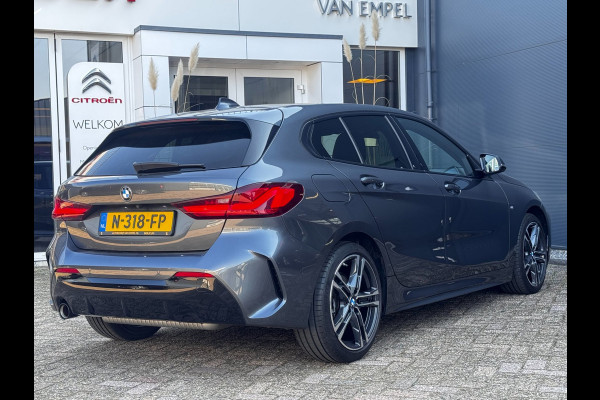 BMW 1-serie 118i M-Sport | M Interieur + Exterieur | NL-Auto | Leder + Stoelverwarming | Camera | LED | PDC Rondom |