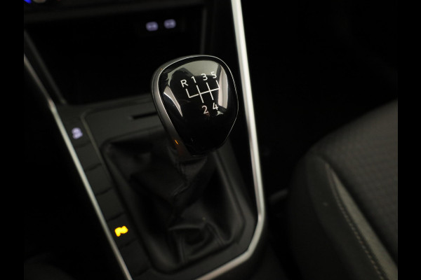 Volkswagen Polo 1.0 TSI Life 95PK | Navigatie via app | parkeersensoren | lm velgen