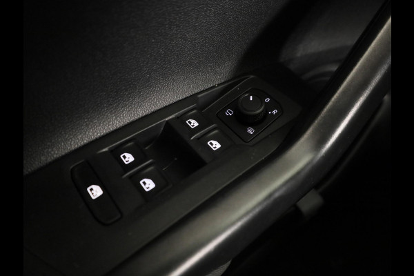 Volkswagen Polo 1.0 TSI Life 95PK | Navigatie via app | parkeersensoren | lm velgen