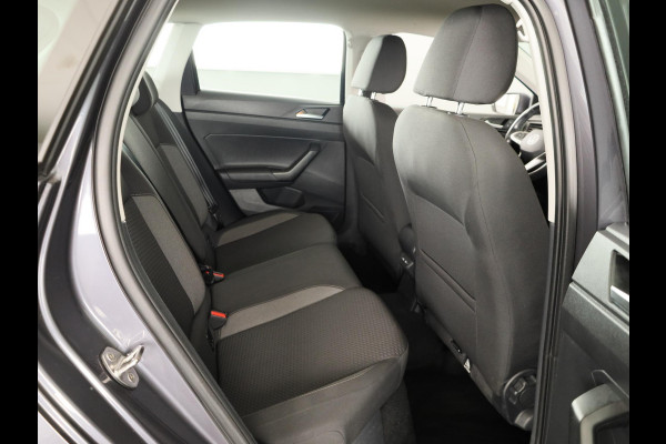 Volkswagen Polo 1.0 TSI Life 95PK | Navigatie via app | parkeersensoren | lm velgen
