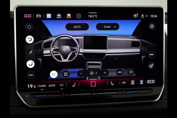 Volkswagen Tiguan 1.5 eHybrid Life 204 PK | Navigatie | Wegklapbare trekhaak | Verlengde garantie