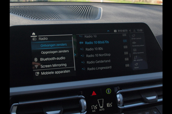 BMW 3 Serie Touring 320e Business Edition Plus | 19 Inch Velgen | Trekhaak | Laser Led koplampen | NL-Auto |