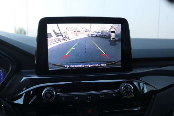 Ford Kuga 1.5 EcoB. 150PK ST-Line Winter-pack/Keyfree/Camera/Parkeerhulp