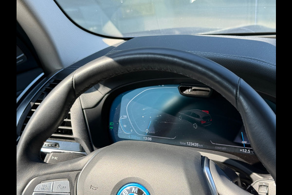 BMW iX3 High Executive 80 kWh 97% SOH Shadow Line