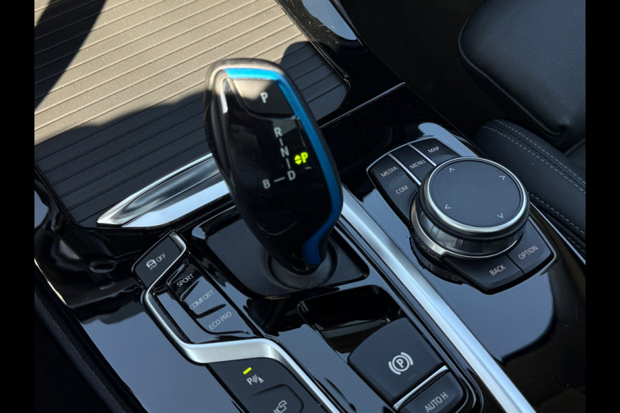 BMW iX3 High Executive 80 kWh 97% SOH Shadow Line