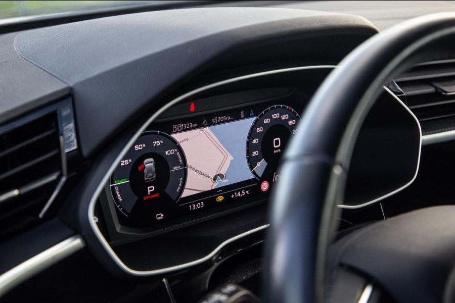 Audi Q3 45 TFSI e edition AUTOMAAT / PLUG IN HYBRID / STOELVERWARMING / LEER / VIRTUAL COCKPIT / CRUISE CONTROLE / DEALER ONDERHOUDEN